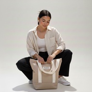 AE1 GAIAS Signature Tote Bag