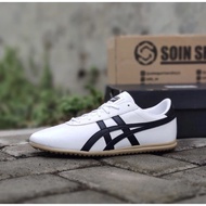 Onitsuka Tiger  -Chi REB White/Black ของใหม่ ของแท้100% มีกล่องป้ายครบ