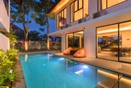 Vila 450 m² dengan 5 bilik tidur dan 5 bilik mandi peribadi di Canggu (Jiwanta 5 BR Private Pool Vil