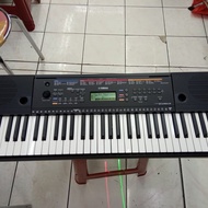 piano keyboard yamaha PSR-E263