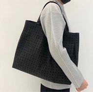 PNew 100% Authentic Japanese Bag, Authentic, Issey Miyake Kuro Handbag, Women's Bag, Men's Bag, Men's BagL426