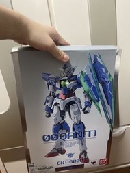 Metal build  00 qant