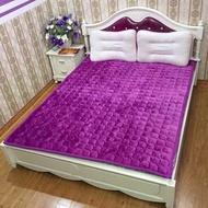 Bed carpet M6