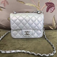 chanel/香奈兒 Classic Flap CF 牛皮方胖子 幻彩人魚姬拼銀白色 芯片款