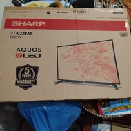 TV LED Sharp 32" Tipe 2T-C32BAI bekas. Minus layar LED rusak tapi suara masih terdengar.