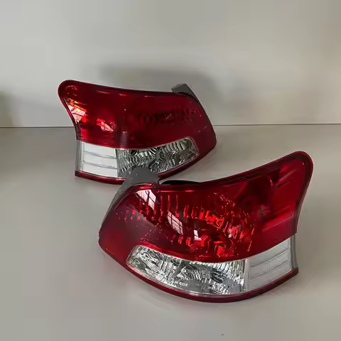 Car Taillights For Toyota Belta Brake Light 2005-2012 8156152560 8155152610 KSP92 NCP96 SCP92 Yaris 