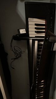 包送貨 Yamaha Piaggero NP-31 76鍵數碼鍵琴 (連原廠變壓器 腳架 譜架) 通利購入