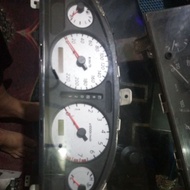 Nissan Sentra N16 meter cluster speedometer used (used)