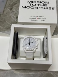 OMEGA x Swatch Moonswatch Mission to The Moonphase