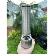 Grind Japanese pepper