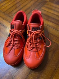 植村秀 x Onitsuka Tiger 鬼塚虎限 量聯名鞋26 男女休閒鞋