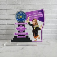 [Terlaris] Kado Wisuda Plakat Akrilik, Plakat Wisuda Akrilik Karikatur