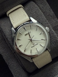Grand Seiko SBGX009 入門奶油色錶盤石英錶(不議價, 極新淨)