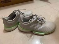 Adidas 網球鞋