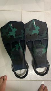 SCUBAPRO JET FIN W/SPRING STRAP DARK BLUE CAMO 4-COLORS MIX