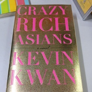 Crazy rich asians (used book)