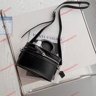Coach  CG250老花 CG220黑色，女士經典標志TRAIL手袋盒子包化妝包～20x13x11cm