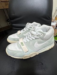 Us10 NIKE TRAINER 1