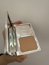 Dior Capture Totale 粉餅 SPF20 PA+++