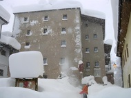 皇家居住城堡酒店 (Residence Chateau Royal)