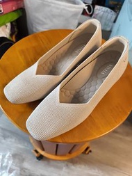 VIVAIA 米色編織女鞋 35.5碼