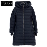 Burberry London 8067299 海軍藍尼龍連帽羽絨服，S碼 [二手]