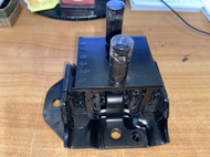 102. UF9P39340 ยางแท่นเกียร์ Mazda BT-50 Pro 2015 เบิกศูนย์ มาสด้า (MDGSHO)