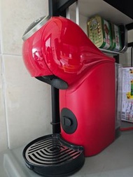 NESCAFE DOLCE GUSTO 咖啡機