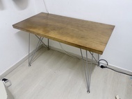 淺胡桃色實木書檯餐桌桌子L120cm Wooden Desk with Metal Legs