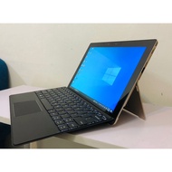 Lenovo Miix 720 Intel Core i7-7500U 7th Gen, 16GB Ram, 256GB SSD 12.3 2K Display original Keypad Gol
