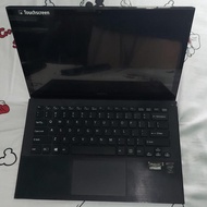 Laptop Sony Vaio SVP132A1CW bekas