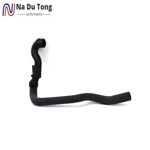 8670008 Engine Oil Filter Housing to Engine-Engine Crankcase Breather Hose For Volvo C30 C70 V50 V60