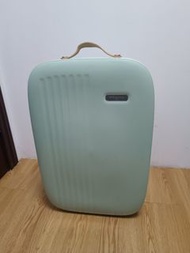 小型乾衣機淺綠色