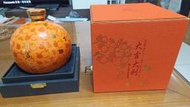 空瓶+禮盒 金門高粱 大吉大利瓷瓶限量款 陶瓷空酒瓶+木質外盒 大吉大利 金門高粱酒 1.5公升 罈瓶+禮品盒 硬殼外盒