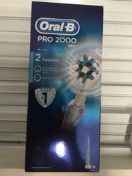 Oral b電動牙刷 pro 2000