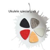Pick khas untuk ukulele, pick bulu, pick felt, pick ukulele 3mm, pick gitar khas.