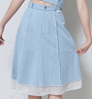 POKEE WINDY SKIRT กระโปรงยีนส์ แต่งชายดอกไม้