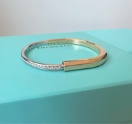 TIFFANY & CO. Lock Half Pave Bangle Two Tone， Bracelet