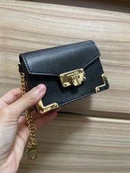 MICHAEL KORS 黑色金邊壓框扣式風琴防刮全皮卡片名片夾MK 票卡夾 名片夾 零錢包 MK 皮包小包 鑰匙圈 皮夾