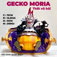 Gekko Moria sitting in a chair model - Gecko Moria 11CM tall - Gekko Moria Seven Dances - one piece 