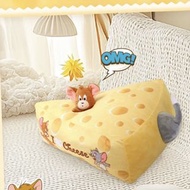 tom and jerry cushion 攬枕 抱枕 靠墊 家居 貓和老鼠 裝飾 實用 日用品 公仔 tom & jerry 卡通