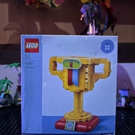 Limited Edition LEGO 40688 - Trophy Award