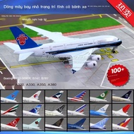 Boeing B777 B787 Airbus A350 A380 passenger aircraft model of Southern Airlines and China Eastern