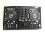 Roland DJ-202 4-deck Serato DJ Controller with Drum Machine