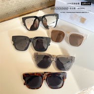 CHA #Same Style 3d Hollow logo Style Square Frame Sunglasses Female Trendy Male Resilles1f