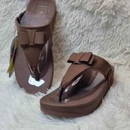 Fitflop ผู้หญิง Size 36---40 พรมส่ง รองเท้าเพื่อสุขภาพ รองเท้าแตะรัดส้น รองเท้าผู้หญิง รองเท้าฟีฟฟอฟ