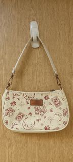 全新 Doughnut 百變小櫻系列 限定款 防水 手提/肩背兩用 半月包