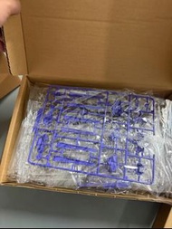 Hi-Nu Gundam模型 KMR魂 海牛先生 1/144 HI-NU 拼裝模型，
非BANDAI METAL ROBOT魂，
含金屬骨架，水貼。