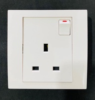 13A/250V - 1 GANG SWITCHED SOCKET/ VIVACE  SERIES /WHITE [SG READY STOCK]