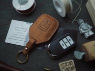 純手工牛皮本田Honda車鑰匙套 顏色款式可客製化 可訂製刻字禮物